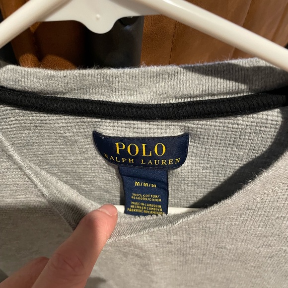 Polo sweater size m - Picture 3 of 3
